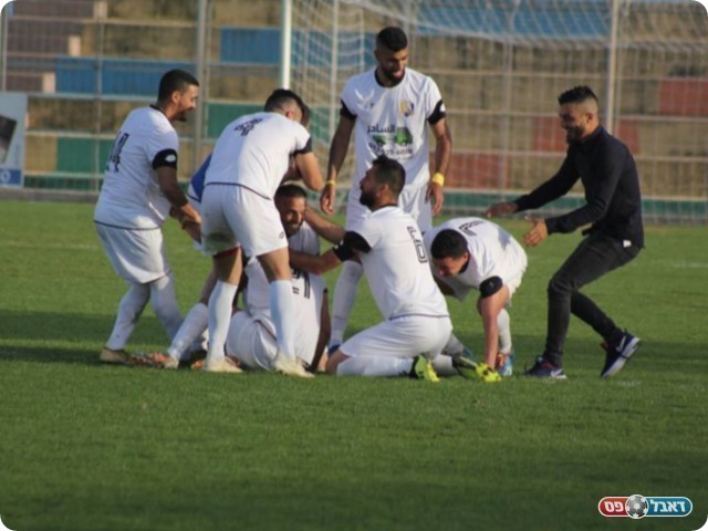 שחקני אום אל פאחם (דאפר מחאמיד)